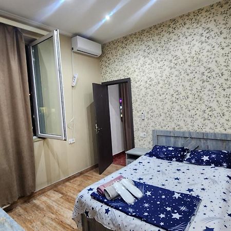Hotel ,,Mega" Tbilisi Exterior photo